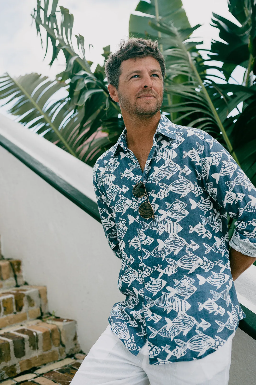 Jeremy Linen Shirt - Skipper Blue Fish