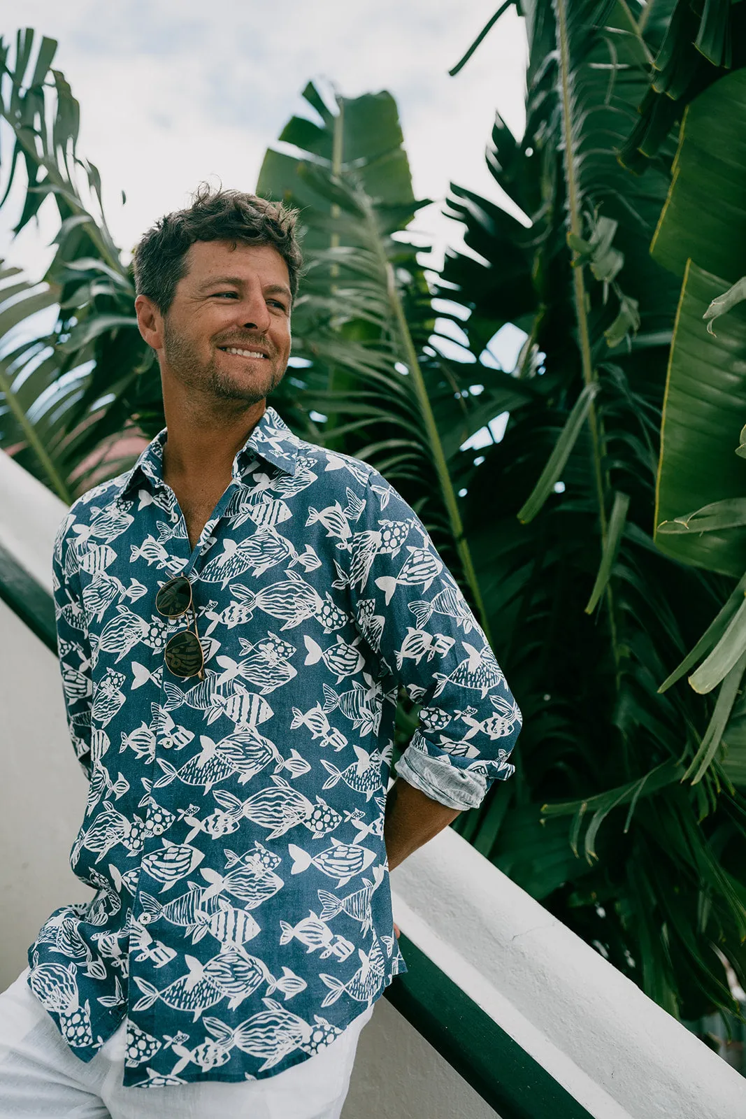 Jeremy Linen Shirt - Skipper Blue Fish