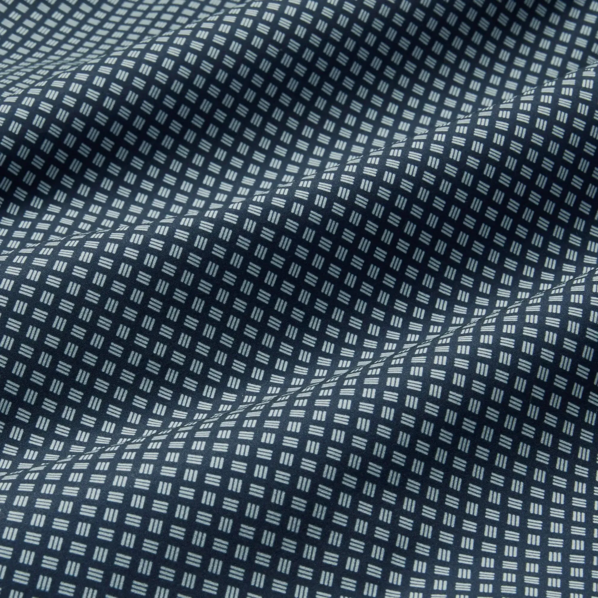 Leeward Dress Shirt - Navy Dash Repeat - Mizzen and Main