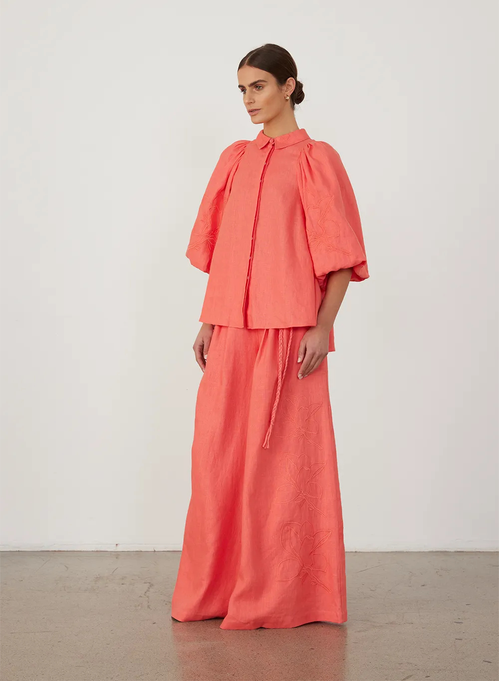Lola Linen Embroidery Shirt | Hibiscus