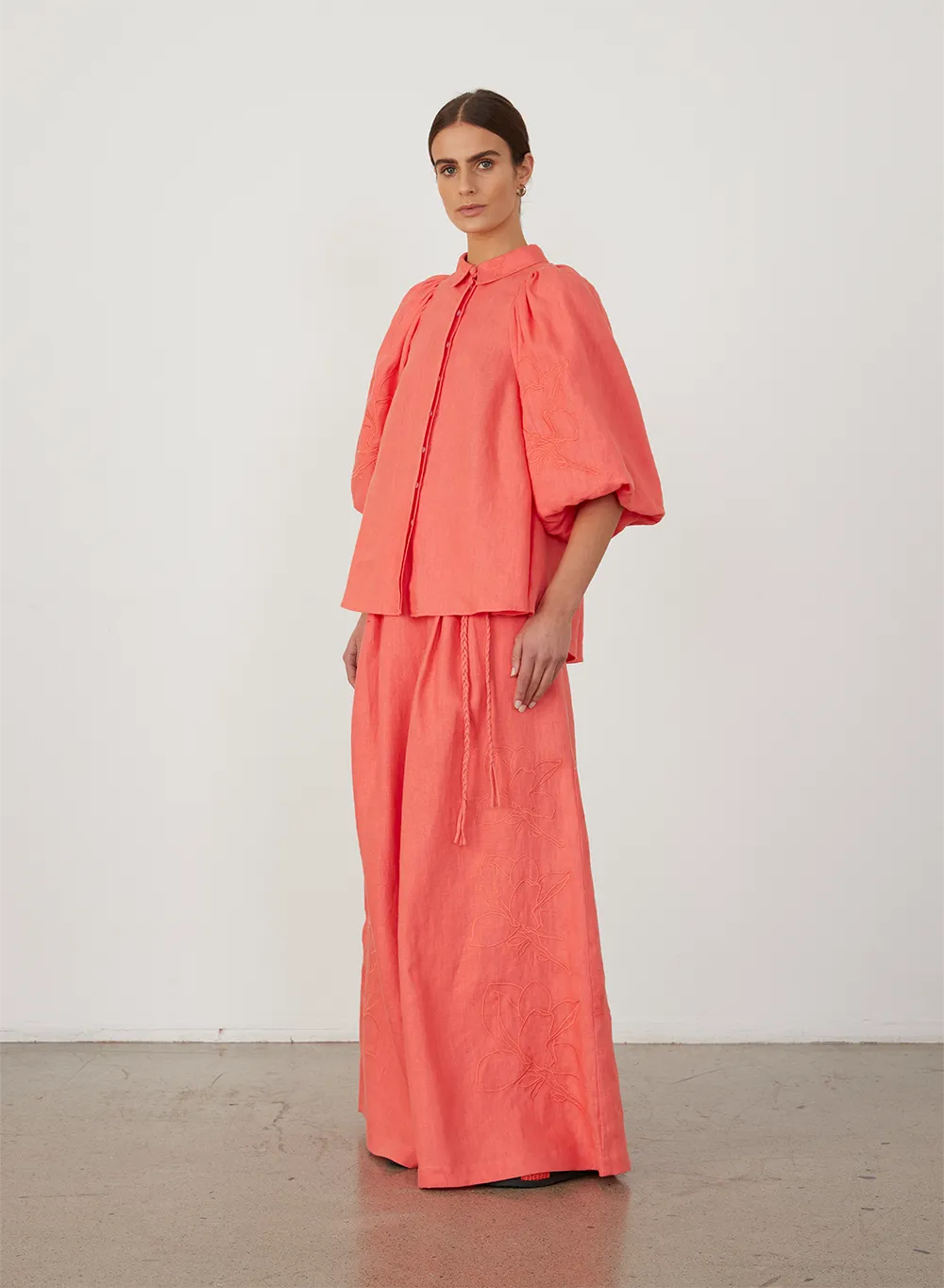 Lola Linen Embroidery Shirt | Hibiscus